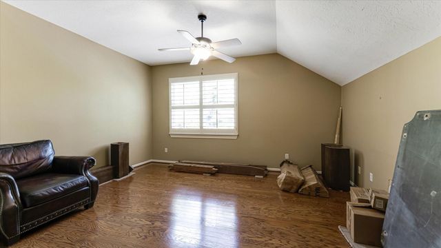 13234 Canyon Crest Lane N, Conroe, TX 77302