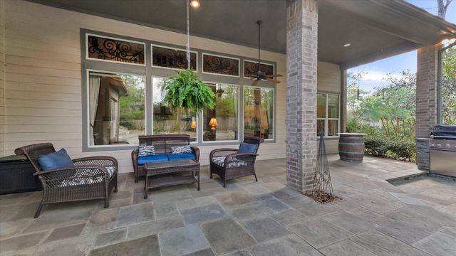 13234 Canyon Crest Lane N, Conroe, TX 77302