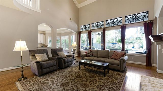 13234 Canyon Crest Lane N, Conroe, TX 77302