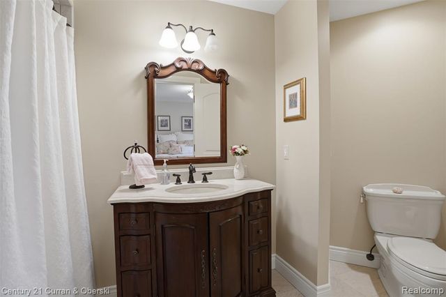 11479 Clyde Road, Fenton, MI 48430