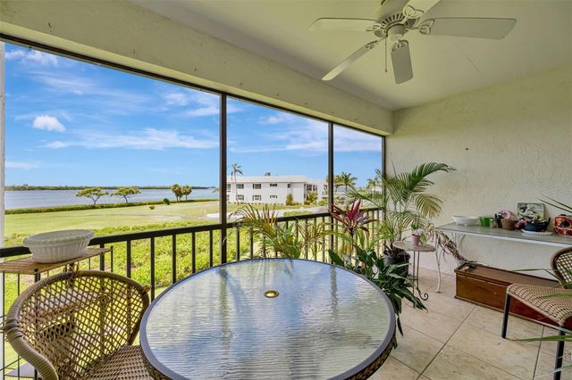 4835 INDEPENDENCE DRIVE, Bradenton, FL 34210