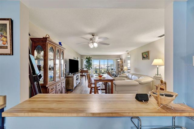 4835 INDEPENDENCE DRIVE, Bradenton, FL 34210