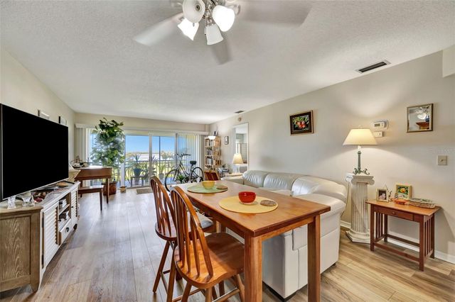4835 INDEPENDENCE DRIVE, Bradenton, FL 34210