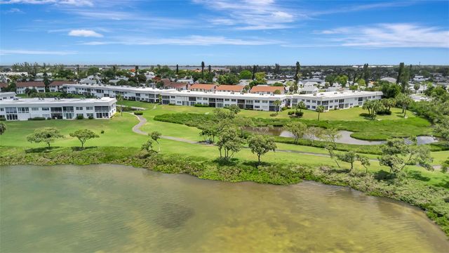 4835 INDEPENDENCE DRIVE, Bradenton, FL 34210