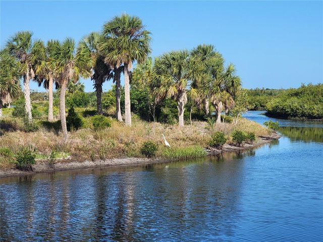 4835 INDEPENDENCE DRIVE, Bradenton, FL 34210