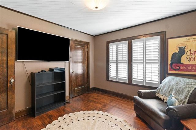 723 Old Orchard Avenue, Excelsior Springs, MO 64024