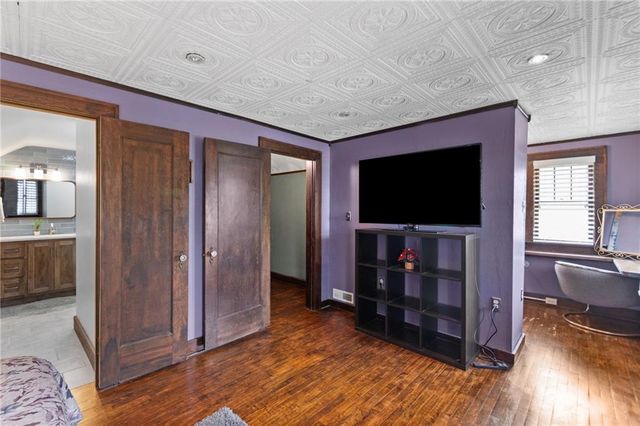 723 Old Orchard Avenue, Excelsior Springs, MO 64024