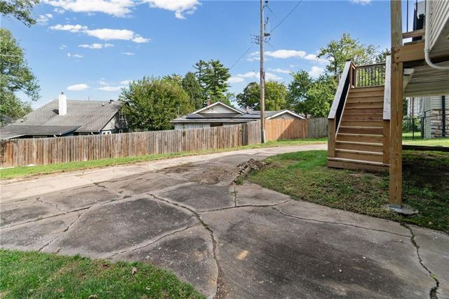 723 Old Orchard Avenue, Excelsior Springs, MO 64024