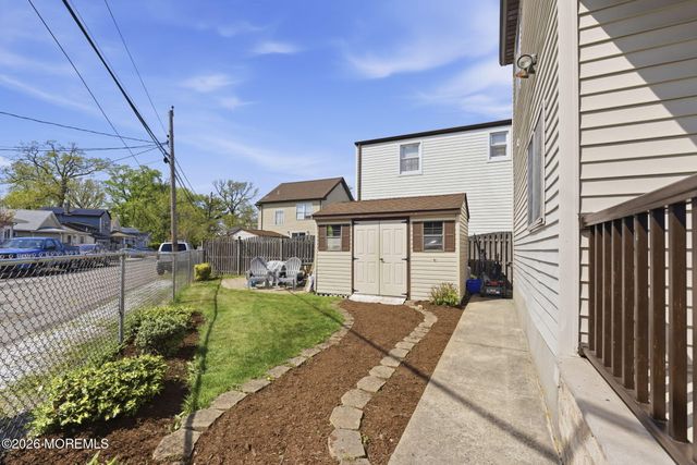 301 Norwood Avenue, Laurence Harbor, NJ 08879