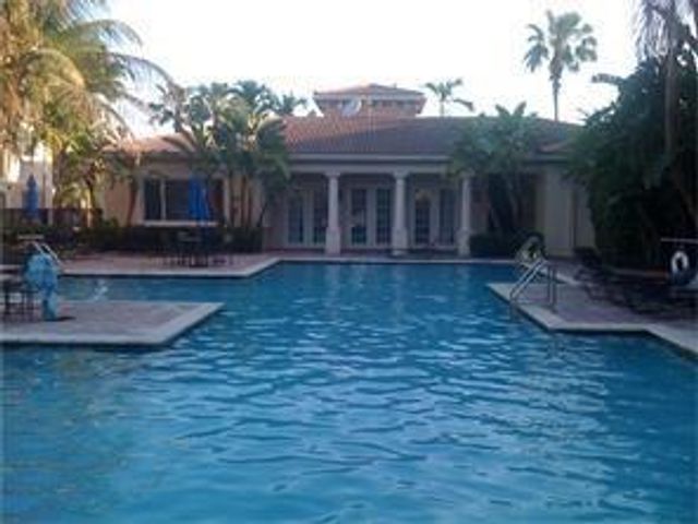 2131 SE 10th Avenue 1112, Fort Lauderdale, FL 33316