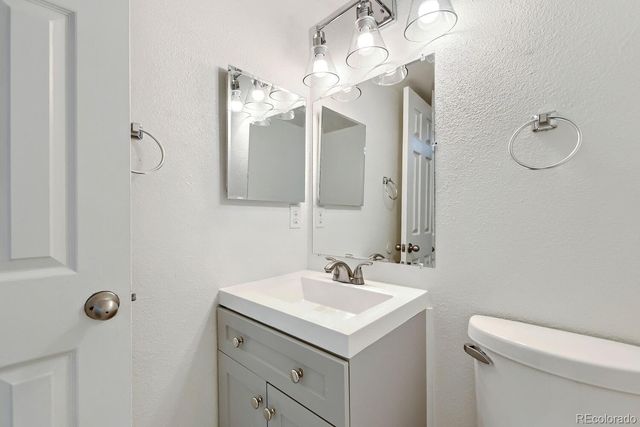 12332 Colorado Boulevard 40, Thornton, CO 80241