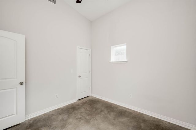 811 Gunter ST B, Austin, TX 78702