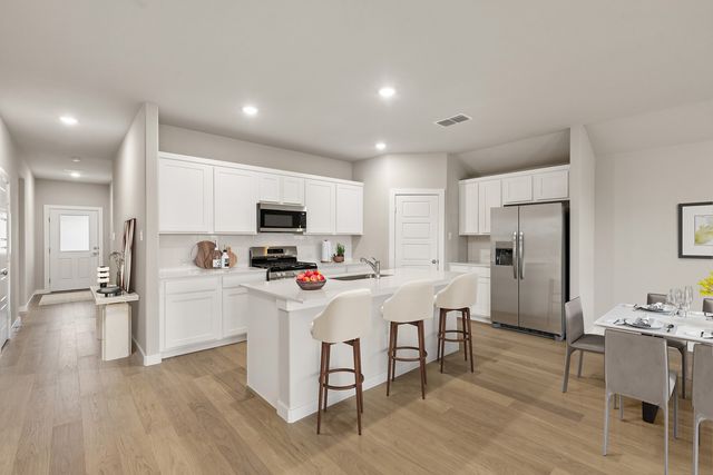 2214 Willowbank Drive, Forney, TX 75126