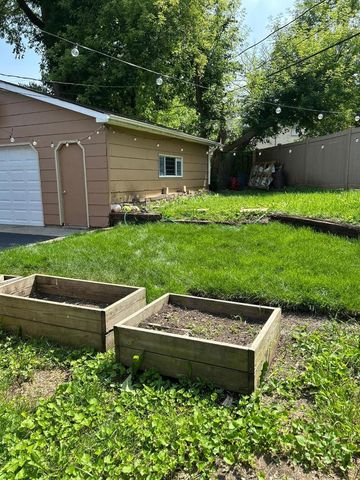 19451 W Hoag Court, Mundelein, IL 60060