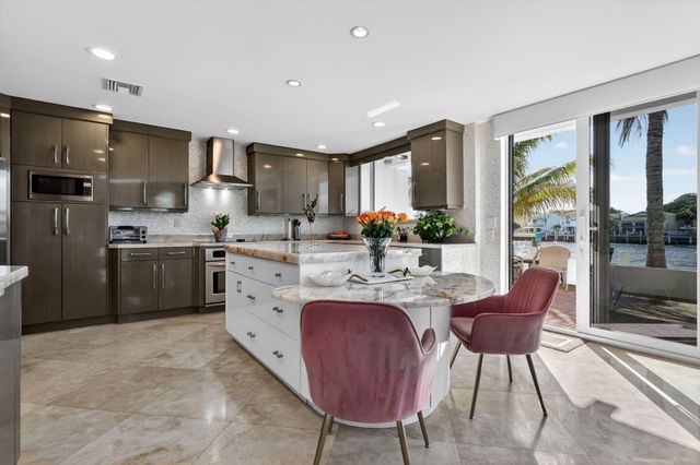 2912 S Ocean Boulevard S TH3, Highland Beach, FL 33487