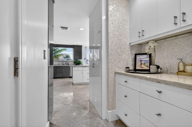 2912 S Ocean Boulevard S TH3, Highland Beach, FL 33487