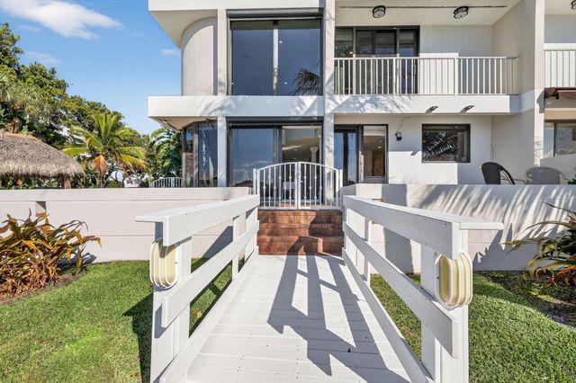 2912 S Ocean Boulevard S TH3, Highland Beach, FL 33487