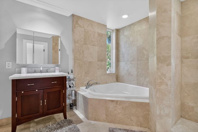 2912 S Ocean Boulevard S TH3, Highland Beach, FL 33487