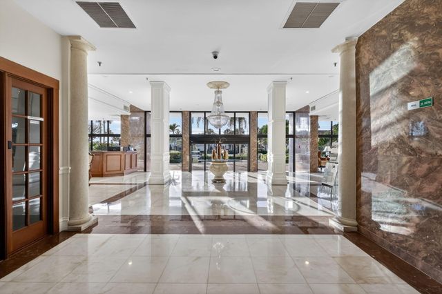 2912 S Ocean Boulevard S TH3, Highland Beach, FL 33487