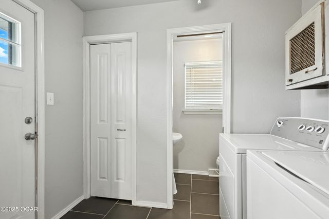 2214 S Brownell Avenue, Joplin, MO 64804