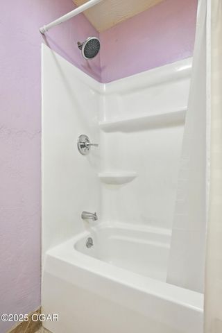 2214 S Brownell Avenue, Joplin, MO 64804