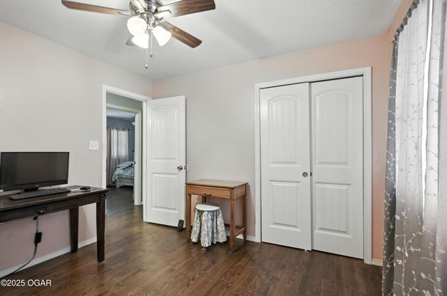 2214 S Brownell Avenue, Joplin, MO 64804