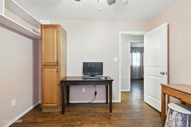 2214 S Brownell Avenue, Joplin, MO 64804