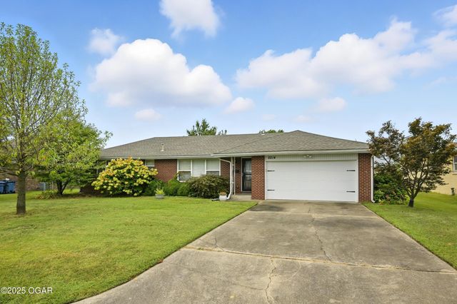 2214 S Brownell Avenue, Joplin, MO 64804