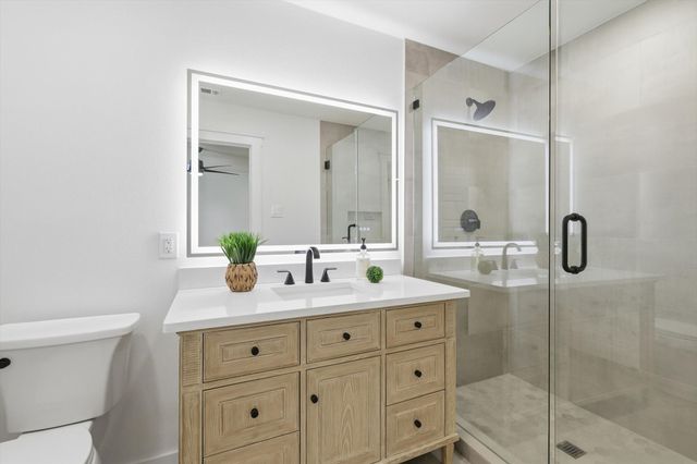 8454 Swift Avenue, Dallas, TX 75228