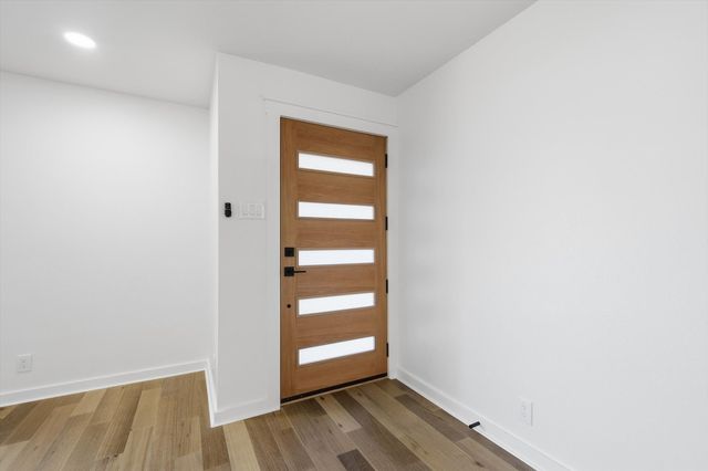 8454 Swift Avenue, Dallas, TX 75228