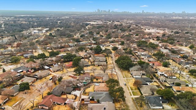 8454 Swift Avenue, Dallas, TX 75228