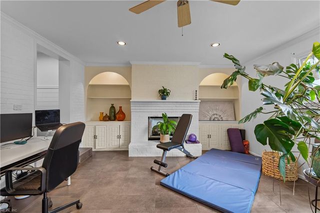 1202 Frosty RD, Chesapeake, VA 23325