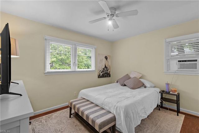 1202 Frosty RD, Chesapeake, VA 23325