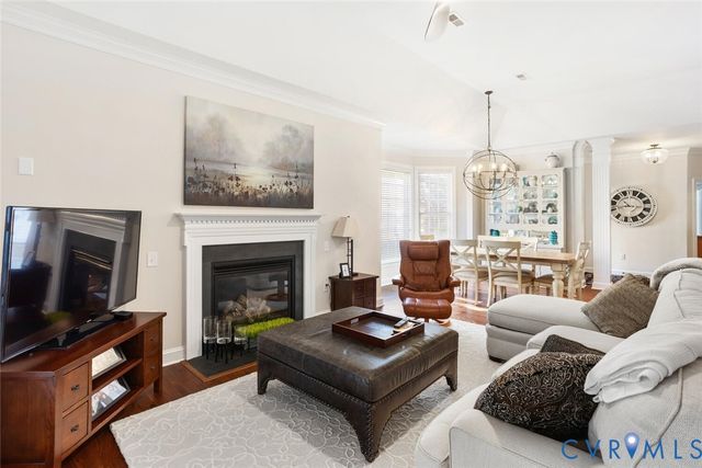 5004 Parkcrest Ct, Glen Allen, VA 23059