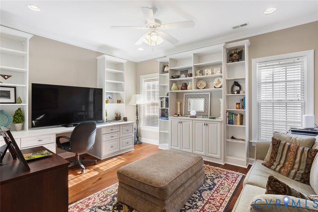 5004 Parkcrest Ct, Glen Allen, VA 23059