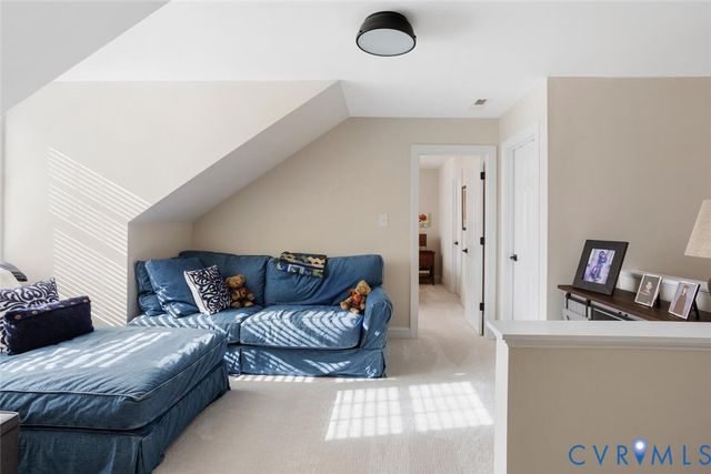 5004 Parkcrest Ct, Glen Allen, VA 23059