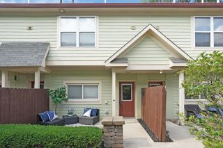 1096 Perry Street, B, Columbus, OH 43201