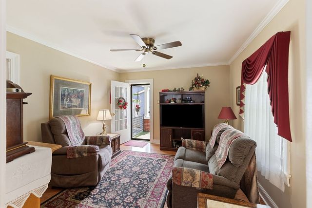 411 5th Ave, Columbia, TN 38401