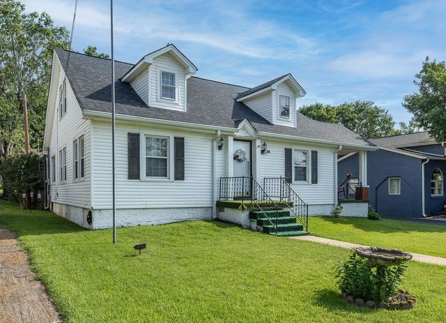 411 5th Ave, Columbia, TN 38401