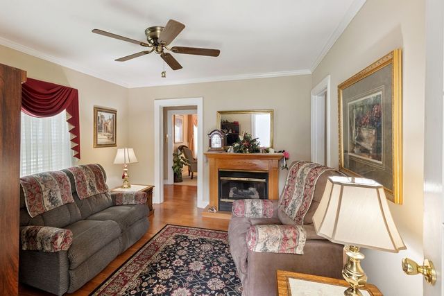 411 5th Ave, Columbia, TN 38401