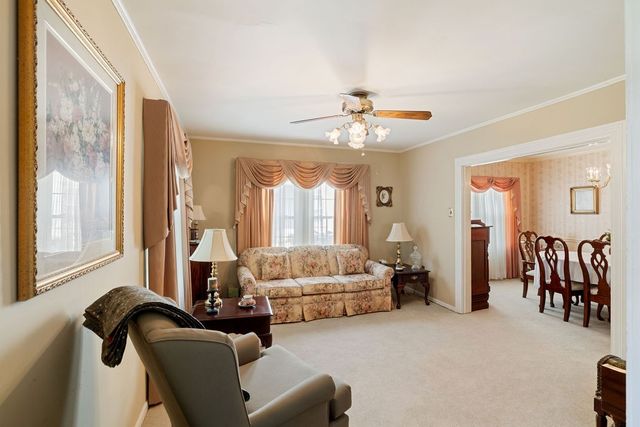 411 5th Ave, Columbia, TN 38401