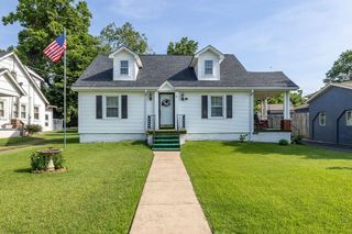 411 5th Ave, Columbia, TN 38401