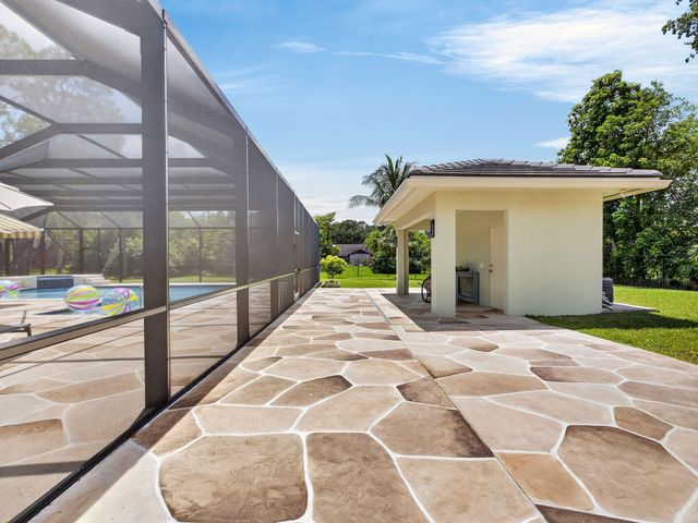 6077 NW 71st Terrace, Parkland, FL 33067