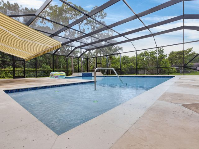 6077 NW 71st Terrace, Parkland, FL 33067