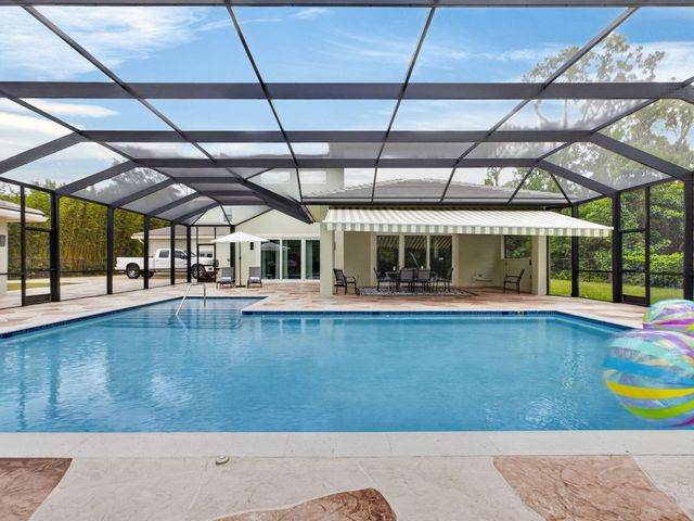 6077 NW 71st Terrace, Parkland, FL 33067
