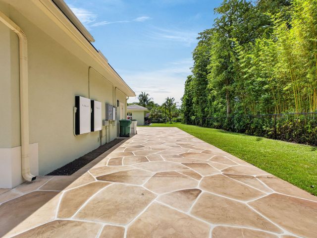 6077 NW 71st Terrace, Parkland, FL 33067