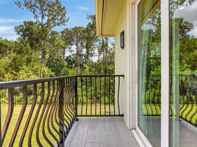 6077 NW 71st Terrace, Parkland, FL 33067