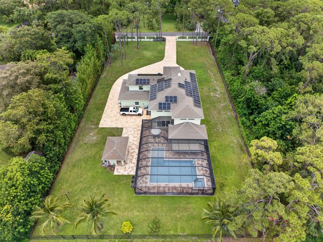 6077 NW 71st Terrace, Parkland, FL 33067