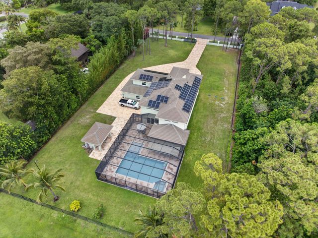 6077 NW 71st Terrace, Parkland, FL 33067