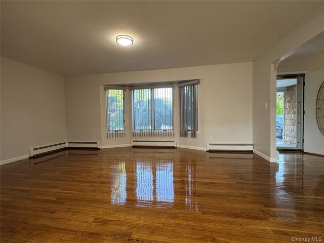 639 Townline Road, Hauppauge, NY 11788